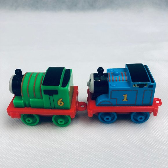Thomas and Friends Engine Pack - Thomas and Percy - Mattel 2015 - Picture 7 of 8